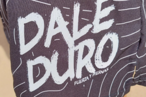 Pantalon running dale duro 3
